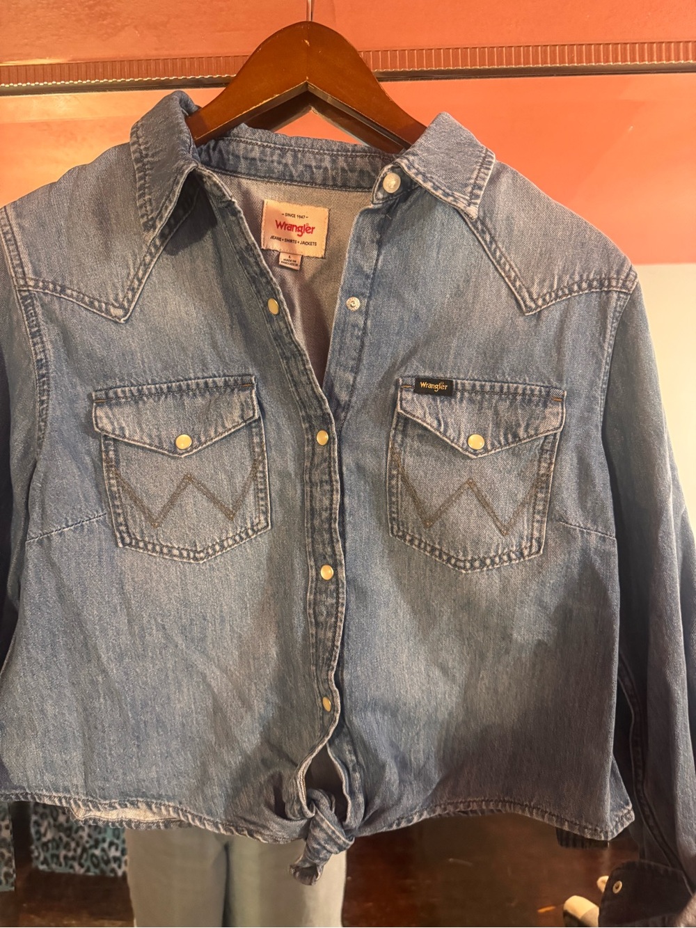 Wrangler Blue Denim Western Shirt cropped